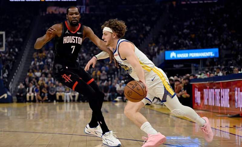  【技术拆解】杜兰特16.1秒生死决策：为什么死神选择传球而非出手 体育新闻