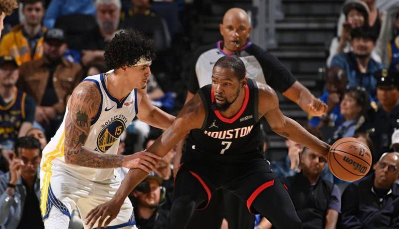  【技术拆解】杜兰特16.1秒生死决策：为什么死神选择传球而非出手 体育新闻