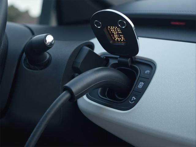  技术视角深度剖析：2026年燃油车用户群体的真实画像与理性抉择 汽车科技