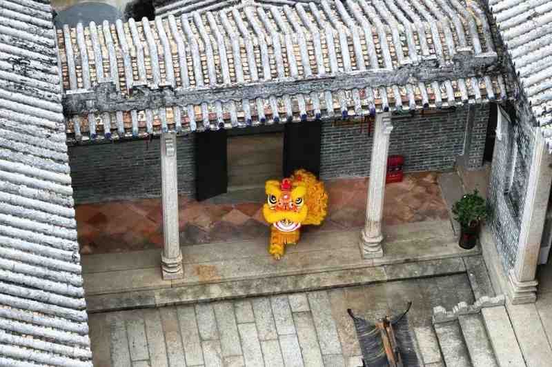 当动车组驶入七百年古村：省级非遗「官塘茶果」的技术解构与铁路文旅融合密码