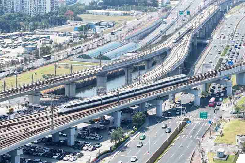 当动车组驶入七百年古村:省级非遗「官塘茶果」的技术解构与铁路文旅融合密码 文化旅游