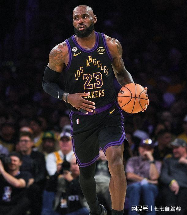  【战术复盘】雷霆攻防体系如何肢解湖人？深度拆解43分惨案的三大技术根源 体育新闻