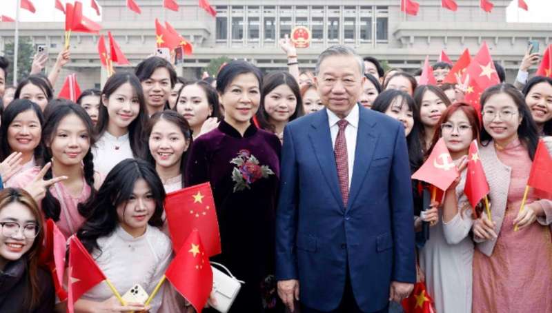  【基础设施观察】从米轨到高铁：中越铁路互联互通的战略纵深与技术密码 新闻