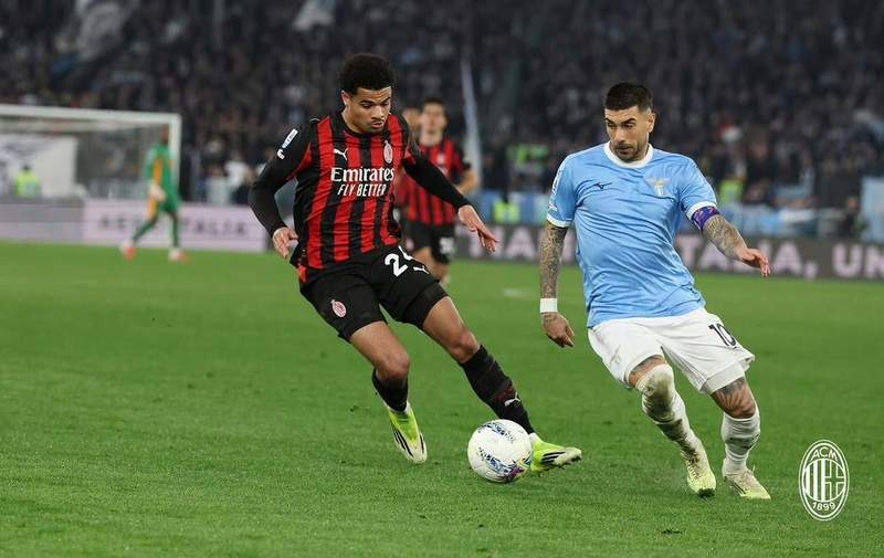  战术革命的临界点：阿莱格里的433抉择与米兰困局深度解析 体育新闻