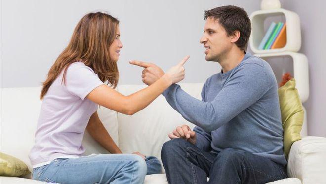  从相识到决裂：一场婚姻中“扶弟魔”行为的完整时间线与深层逻辑 情感心理