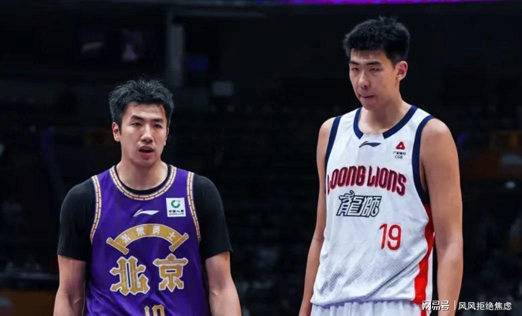  【技术拆解】广厦进攻困局深度剖析：胡金秋爆发背后的战术逻辑与顶薪困局 体育新闻