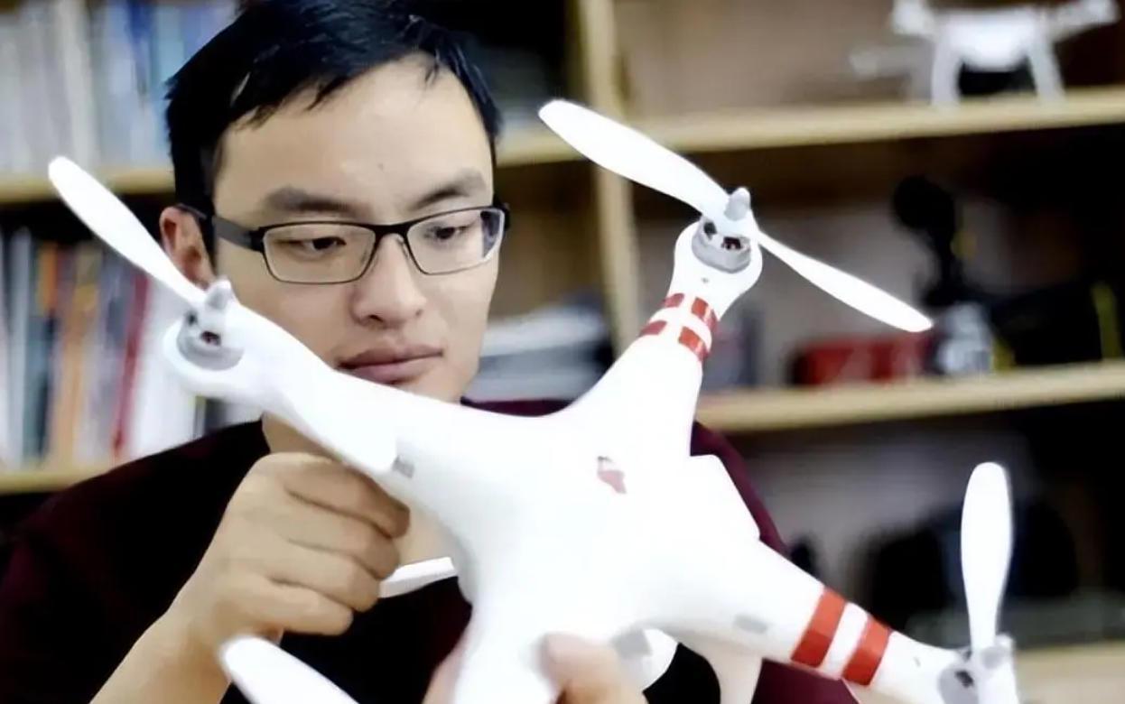  被裁员的第29个人：离开大疆后，他用五年做出一个百亿帝国 影视小说