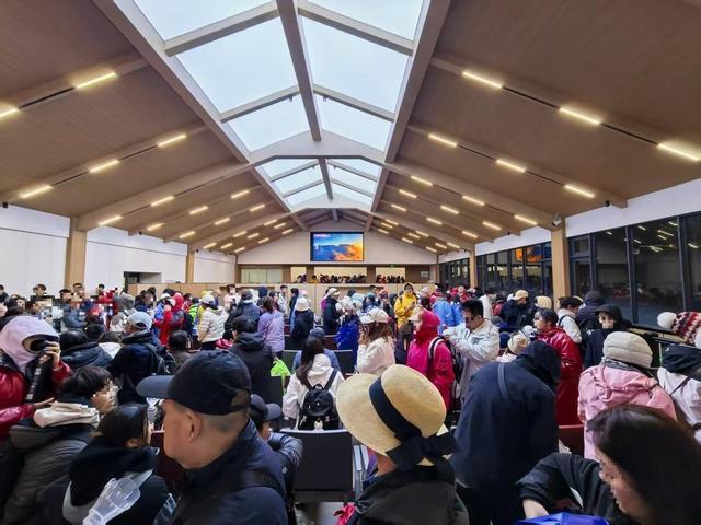  高海拔索道安全运营的技术困局：玉龙雪山风灾事件的系统性复盘 文化旅游